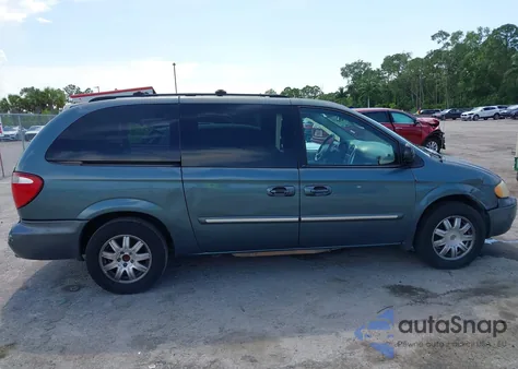 2007 Chrysler Town & Country Touring from USA, damaged, VIN 2A4GP54L57R305712